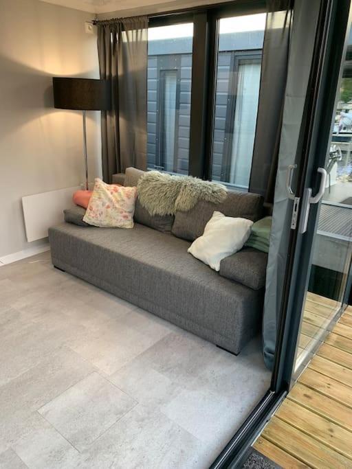 Unique New Houseboat Moored 4 Apartman Zwartsluis Kültér fotó